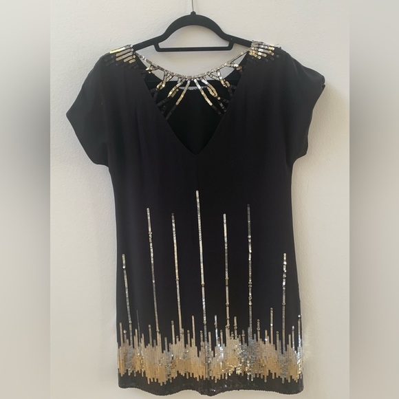 SZ XS BCBG Max AzriaShort Sleeve Black Gold Sequined Mini Dress - Picture 2 of 5